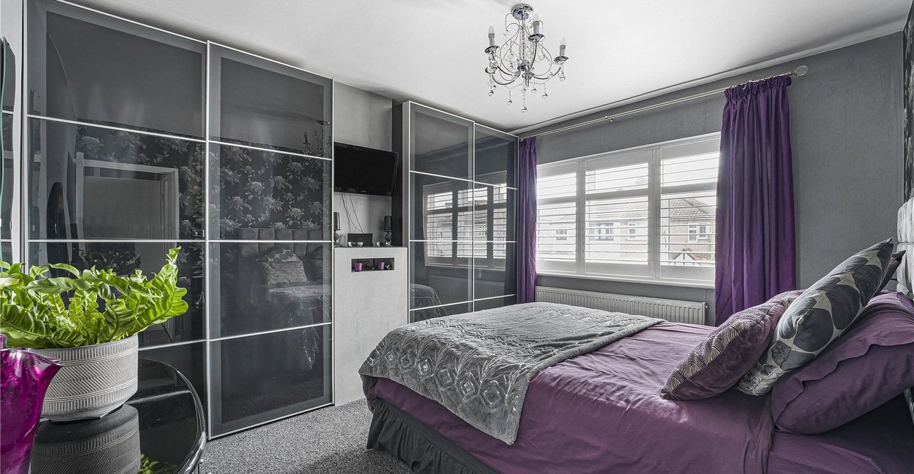 3 bedroom house for sale in West Dartford | Robinson Jackson