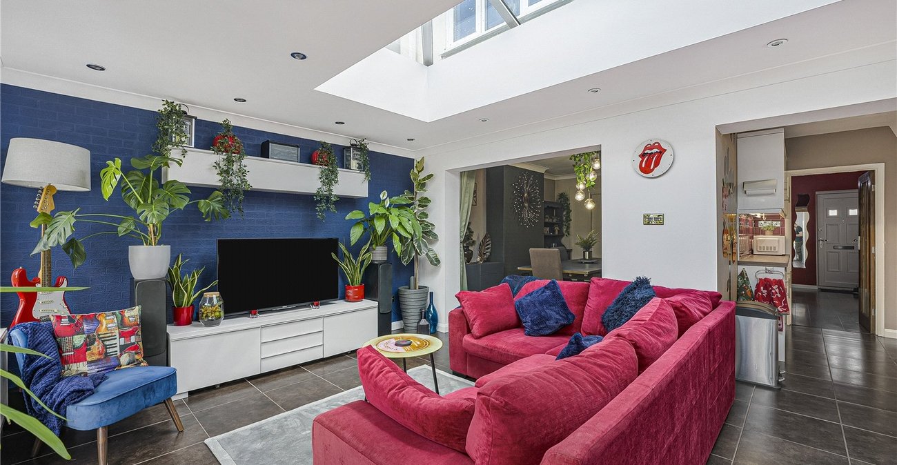 3 bedroom house for sale in West Dartford | Robinson Jackson