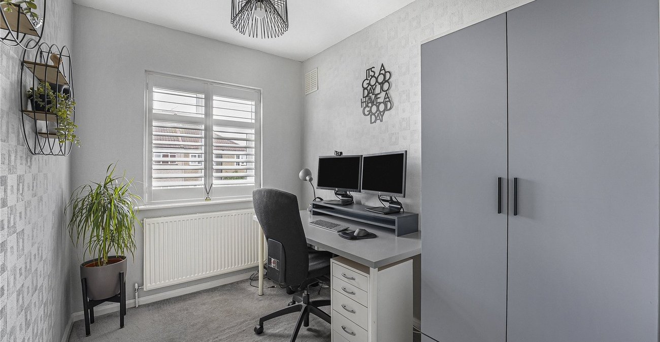 3 bedroom house for sale in West Dartford | Robinson Jackson