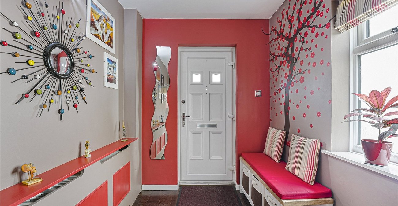 3 bedroom house for sale in West Dartford | Robinson Jackson