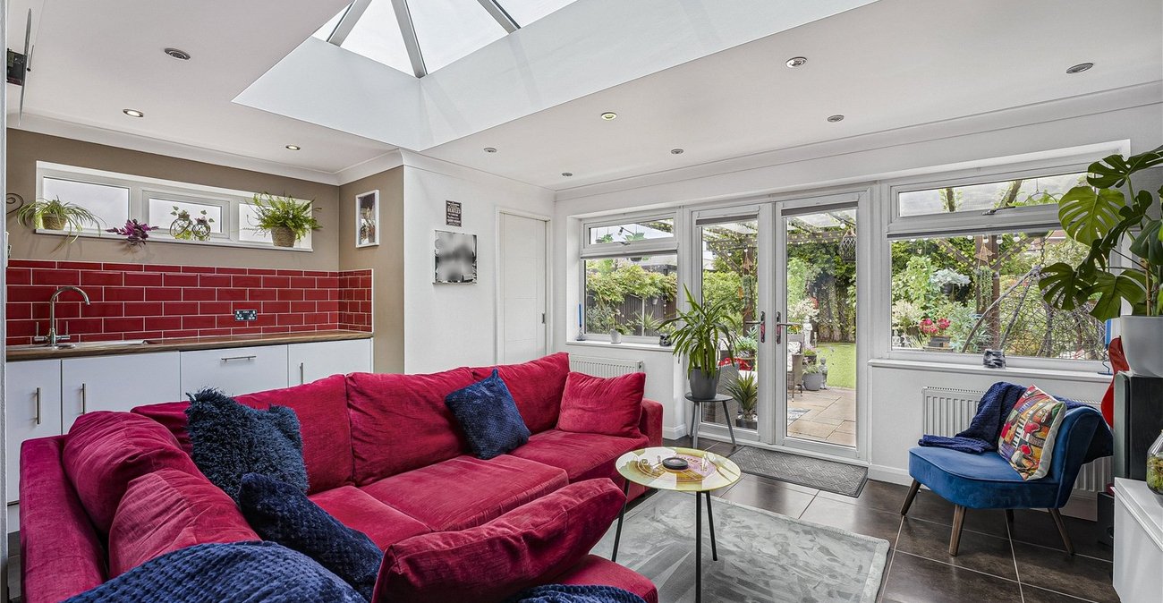 3 bedroom house for sale in West Dartford | Robinson Jackson