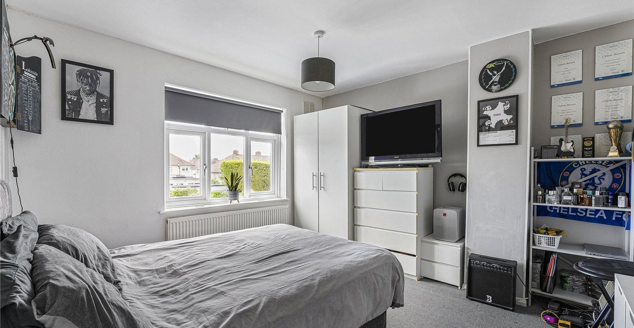 3 bedroom house for sale in West Dartford | Robinson Jackson