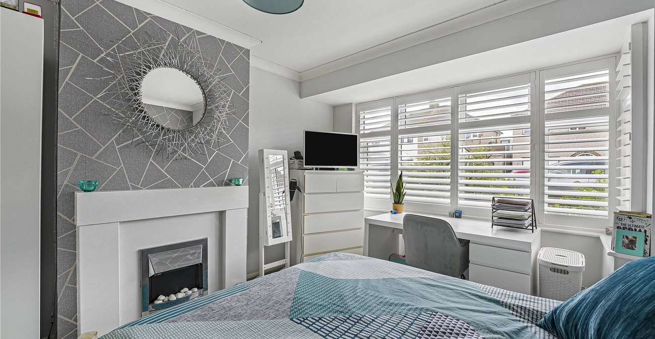 3 bedroom house for sale in West Dartford | Robinson Jackson