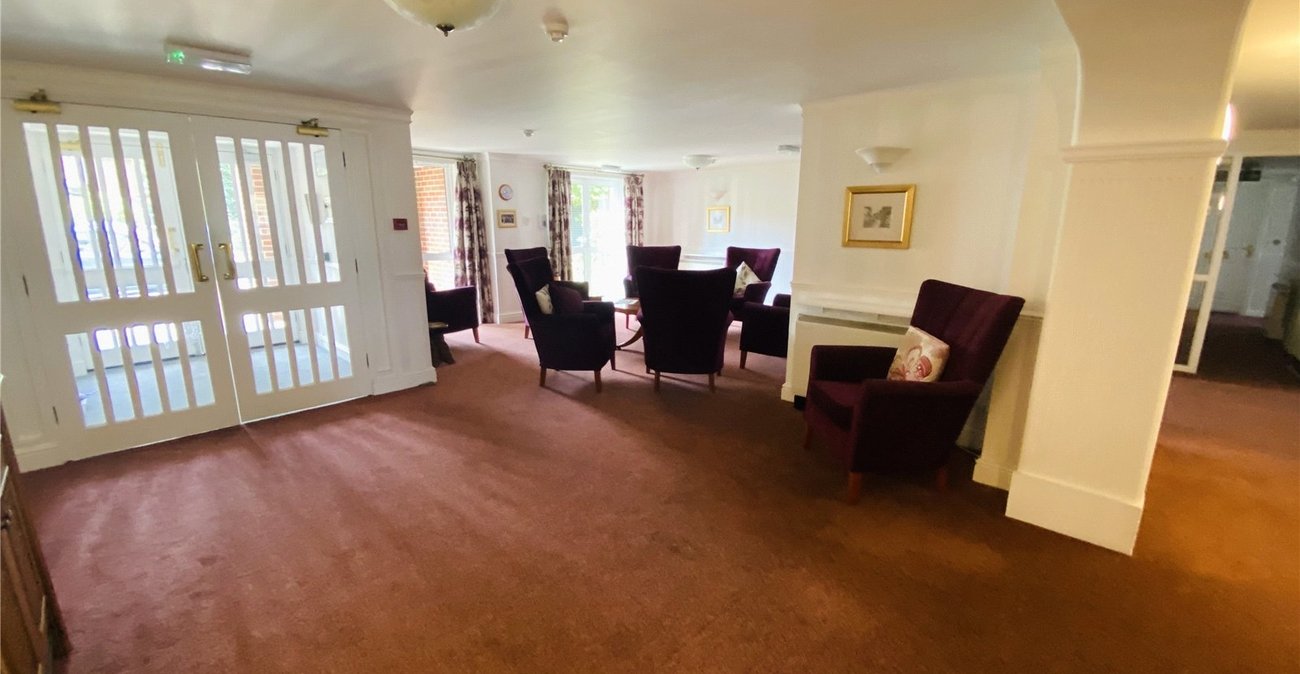 1 bedroom property for sale in Bromley | Robinson Jackson