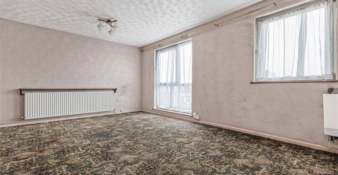 3 bedroom property for sale in Rochester | Robinson Michael & Jackson