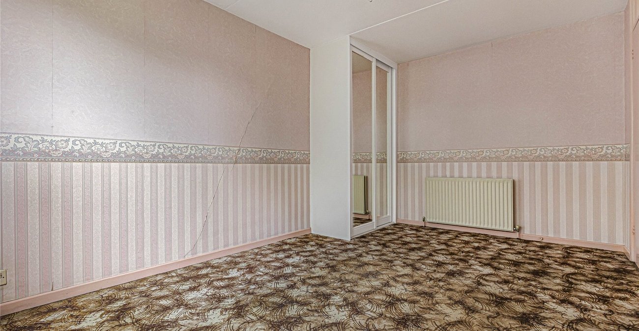 3 bedroom property for sale in Rochester | Robinson Michael & Jackson
