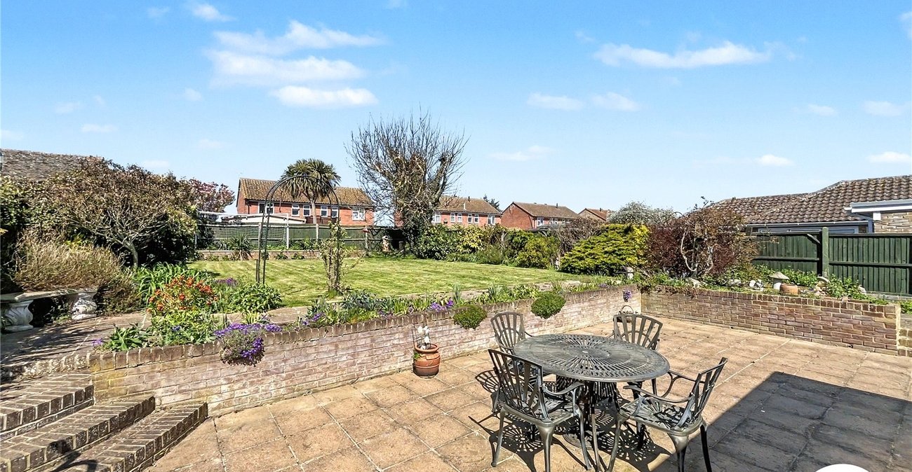 1 bedroom bungalow for sale in Sittingbourne | Robinson Michael & Jackson