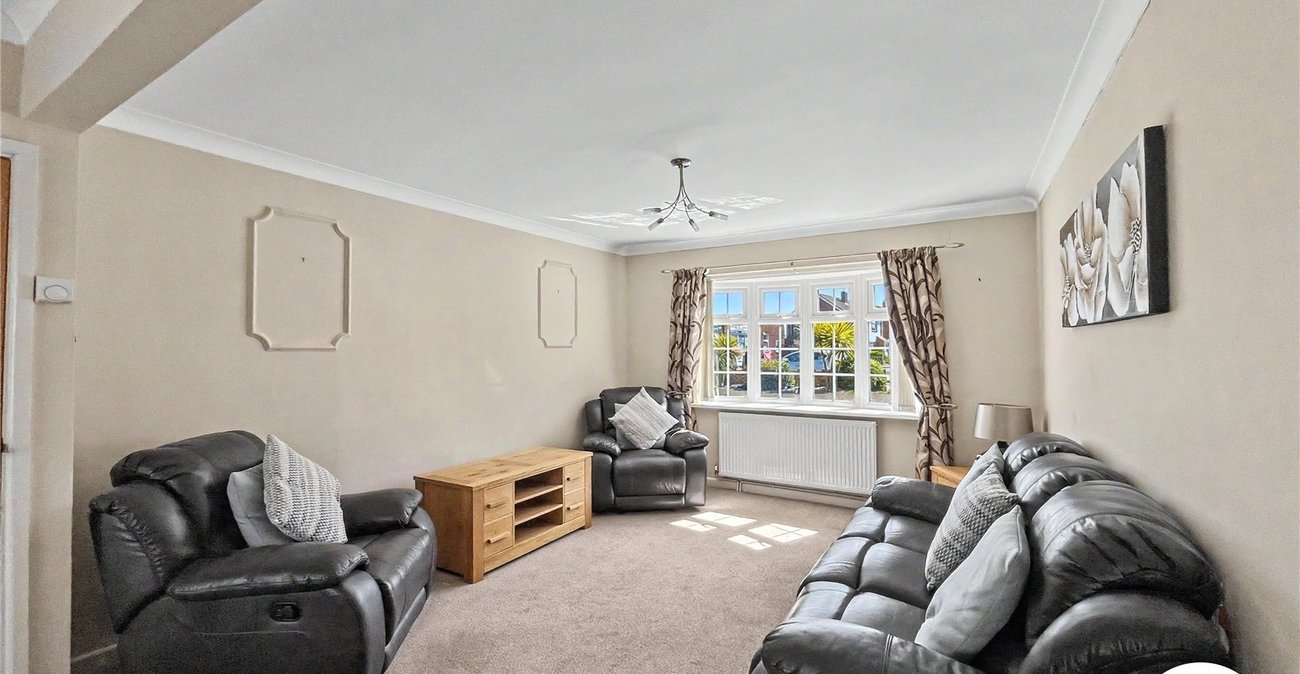 1 bedroom bungalow for sale in Sittingbourne | Robinson Michael & Jackson