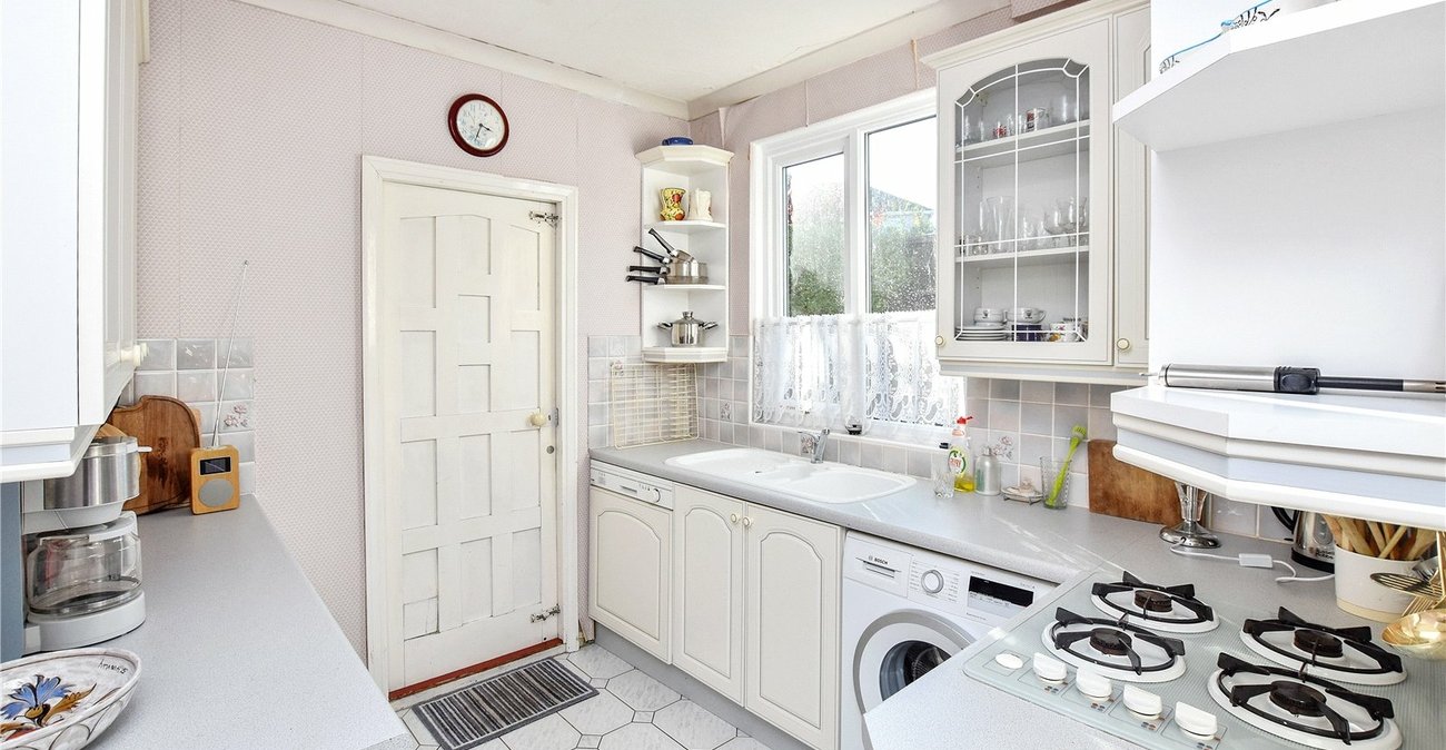 3 bedroom house for sale in Bexleyheath | Robinson Jackson