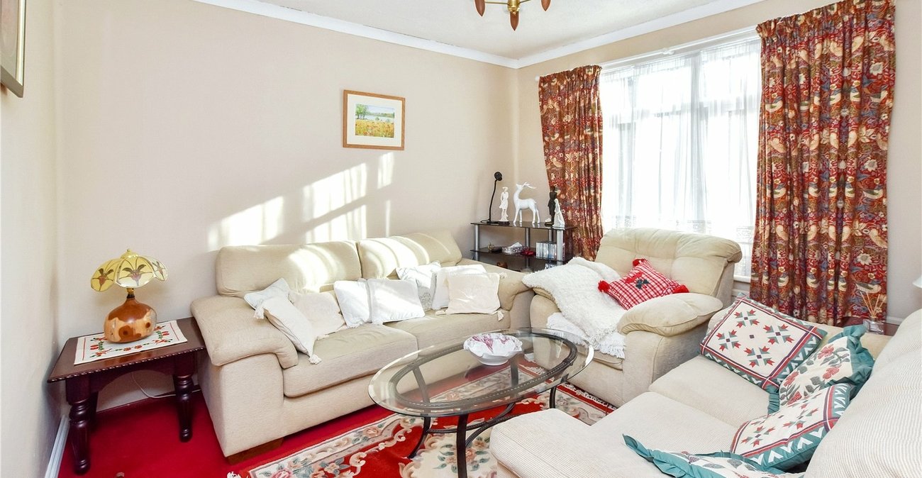 3 bedroom house for sale in Bexleyheath | Robinson Jackson