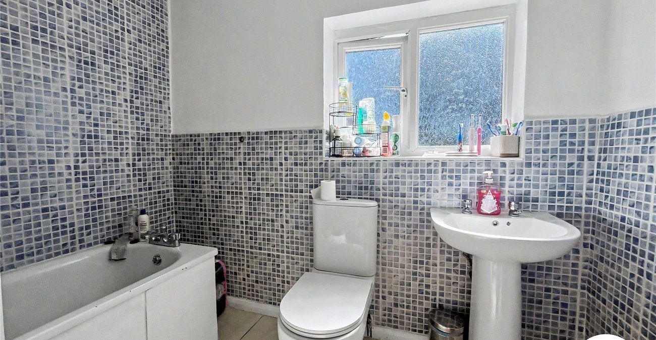 4 bedroom house for sale in Strood | Robinson Michael & Jackson