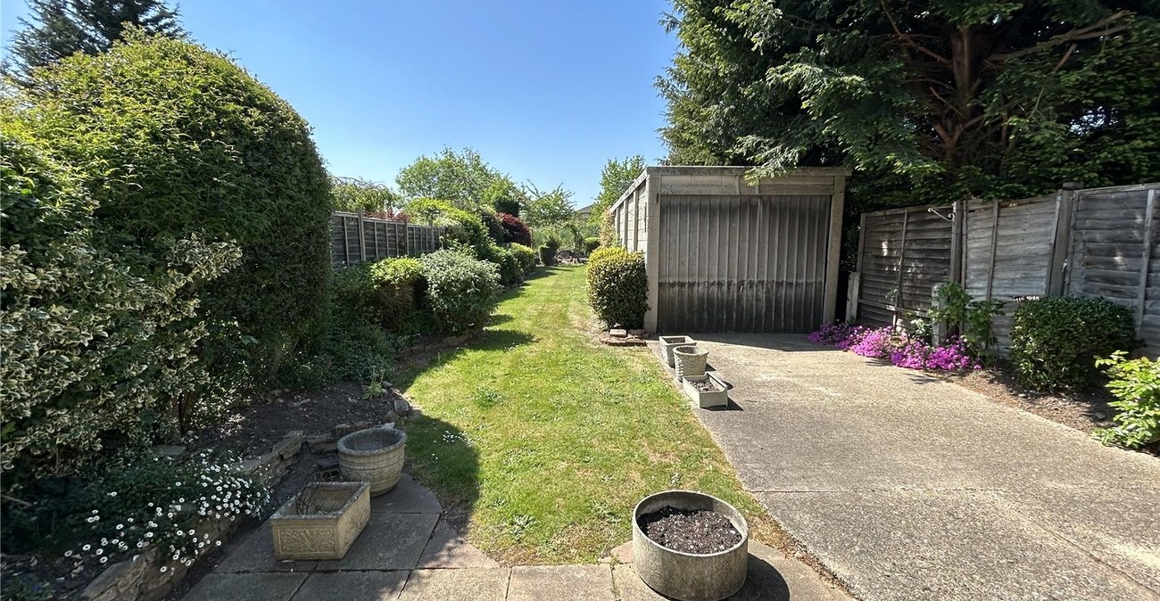 3 bedroom house for sale in Welling | Robinson Jackson