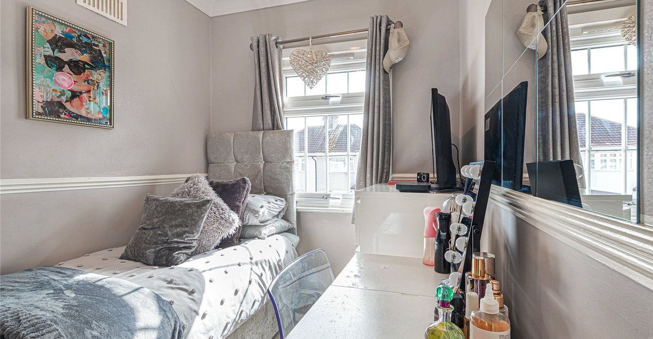 3 bedroom house for sale in Welling | Robinson Jackson