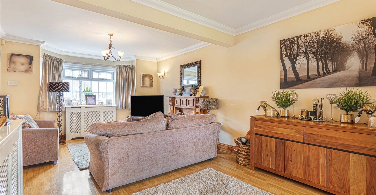 3 bedroom house for sale in Welling | Robinson Jackson