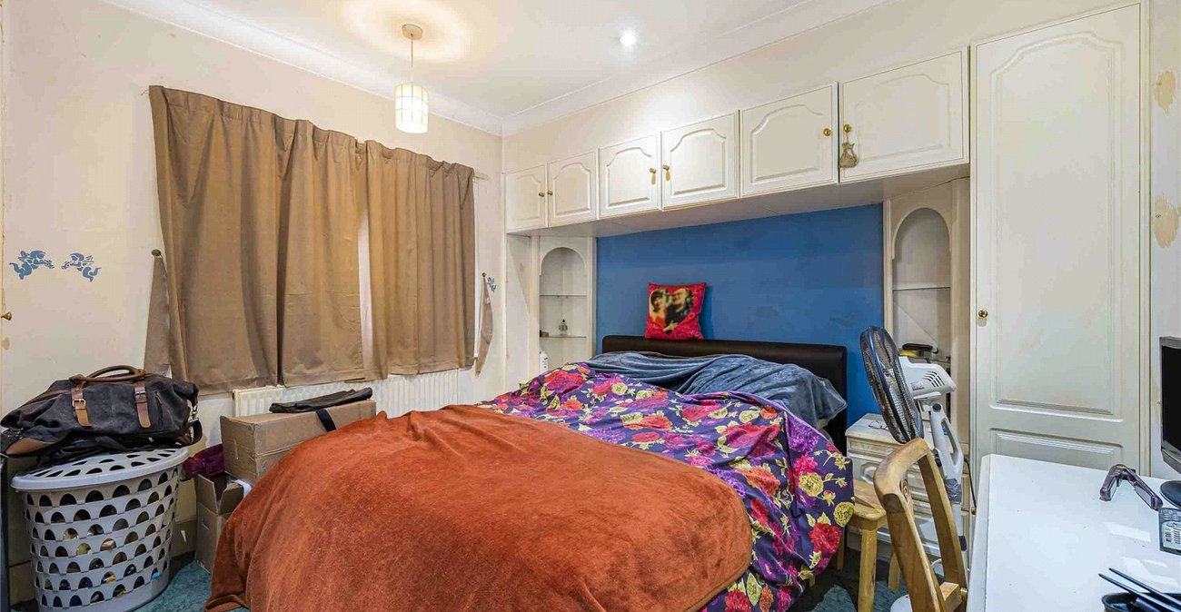 3 bedroom house for sale in Welling | Robinson Jackson