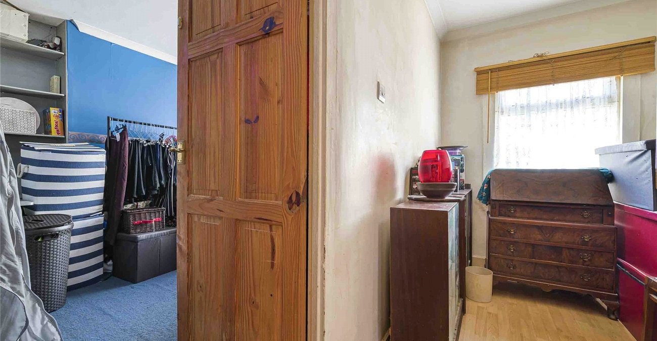 3 bedroom house for sale in Welling | Robinson Jackson