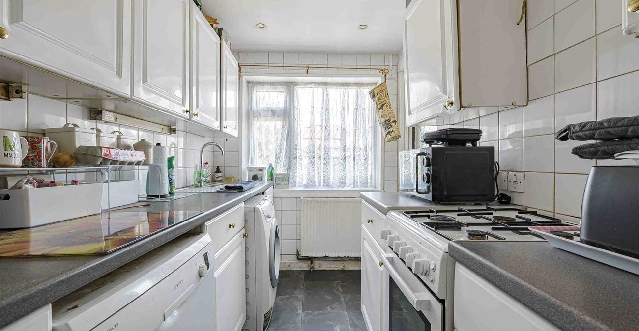 3 bedroom house for sale in Welling | Robinson Jackson