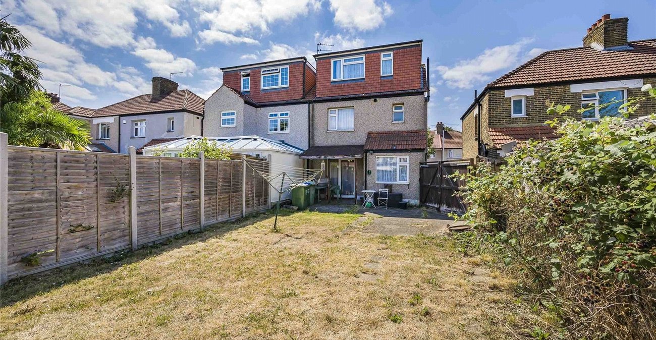 3 bedroom house for sale in Welling | Robinson Jackson