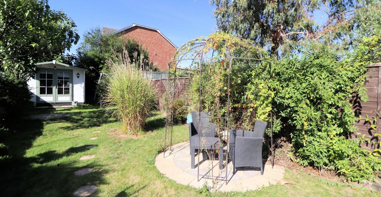 3 bedroom house for sale in Erith | Robinson Jackson