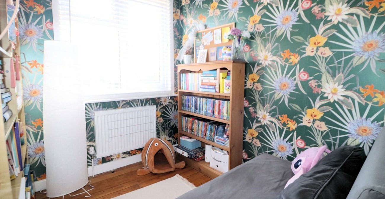 3 bedroom house for sale in Erith | Robinson Jackson