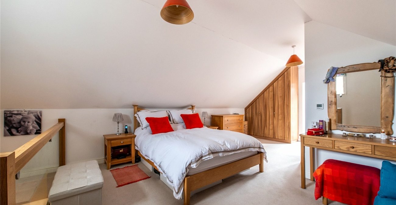 4 bedroom property for sale in Gravesend | Robinson Michael & Jackson