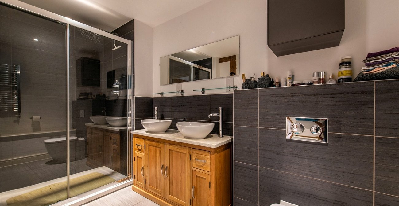 4 bedroom property for sale in Gravesend | Robinson Michael & Jackson