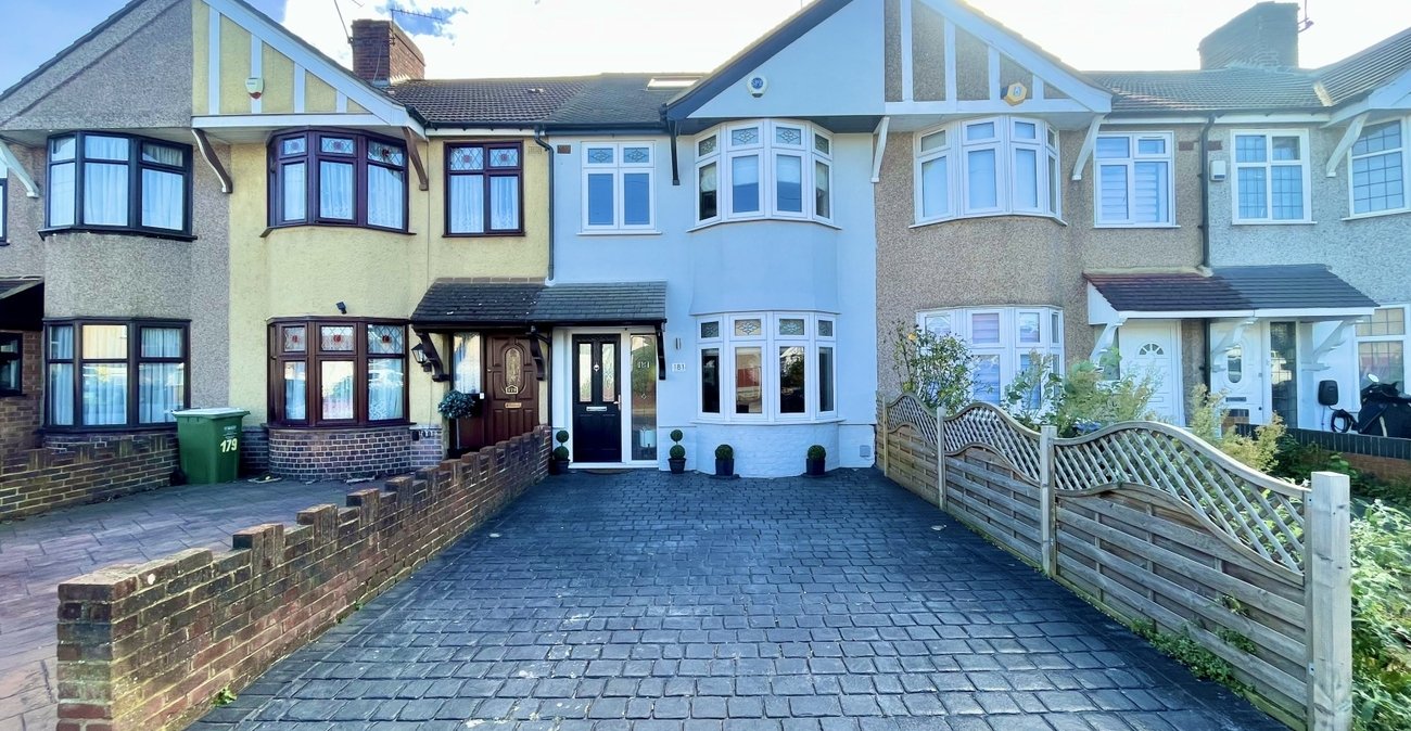4 bedroom house for sale in South Welling | Robinson Jackson