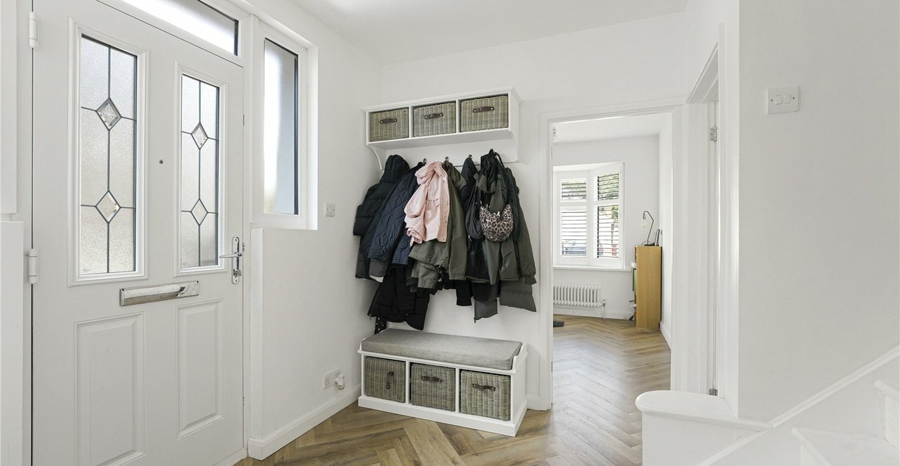 5 bedroom house for sale in South Welling | Robinson Jackson