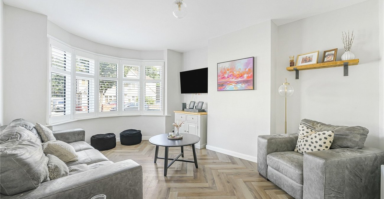 5 bedroom house for sale in South Welling | Robinson Jackson