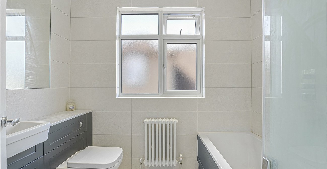 5 bedroom house for sale in South Welling | Robinson Jackson