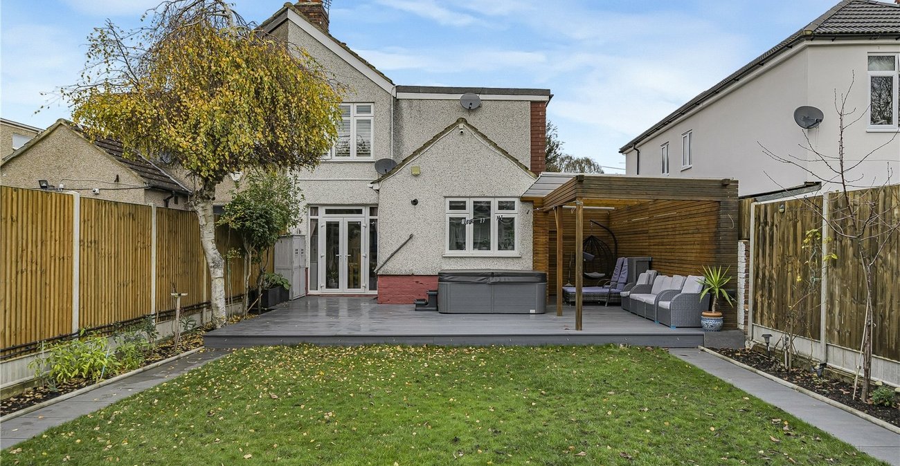 5 bedroom house for sale in South Welling | Robinson Jackson