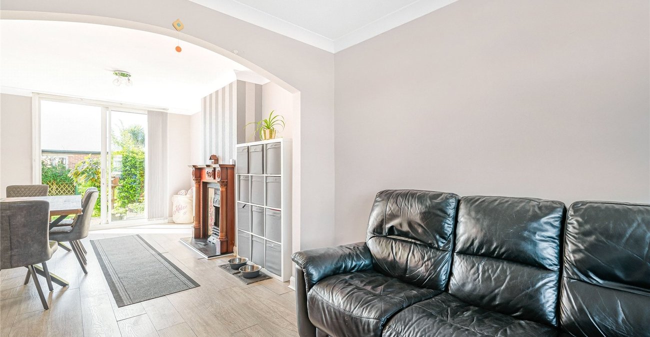 3 bedroom house for sale in South Welling | Robinson Jackson