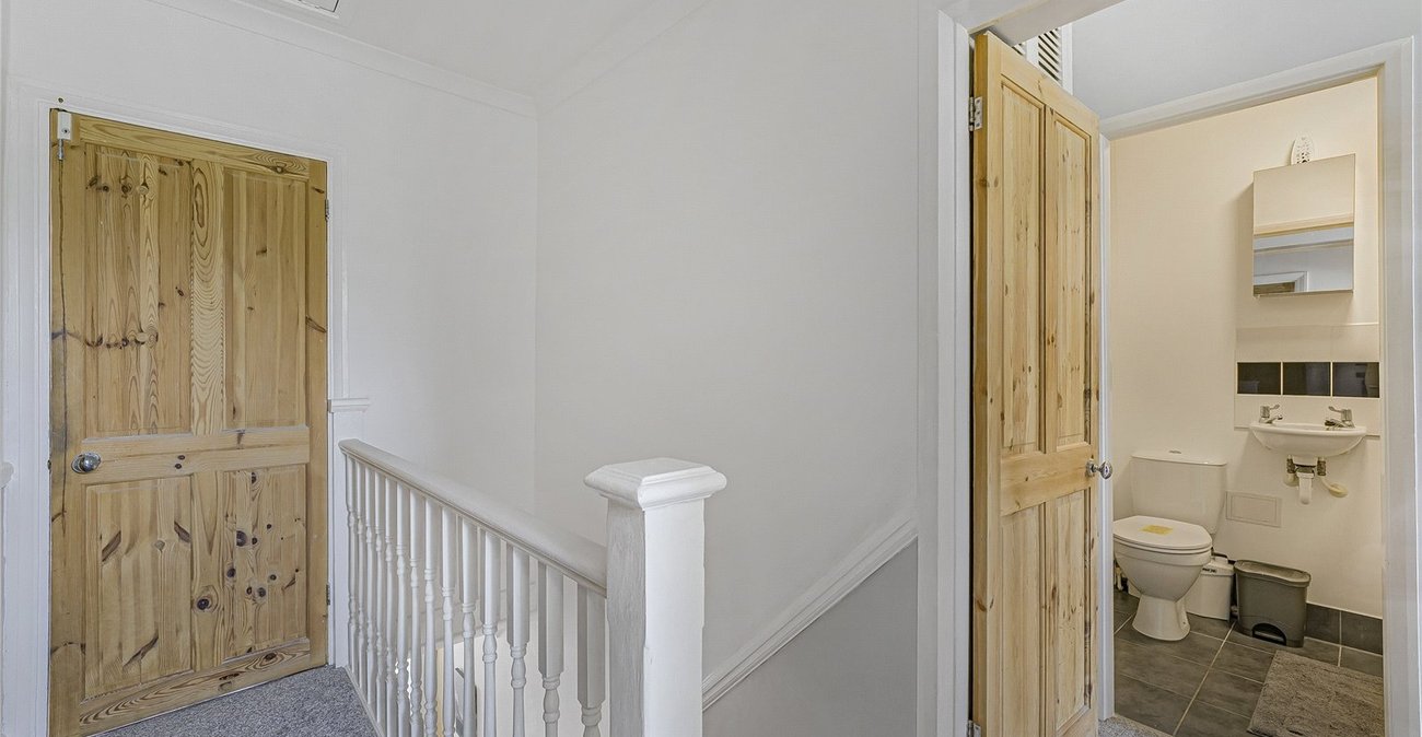 5 bedroom house for sale in Welling | Robinson Jackson