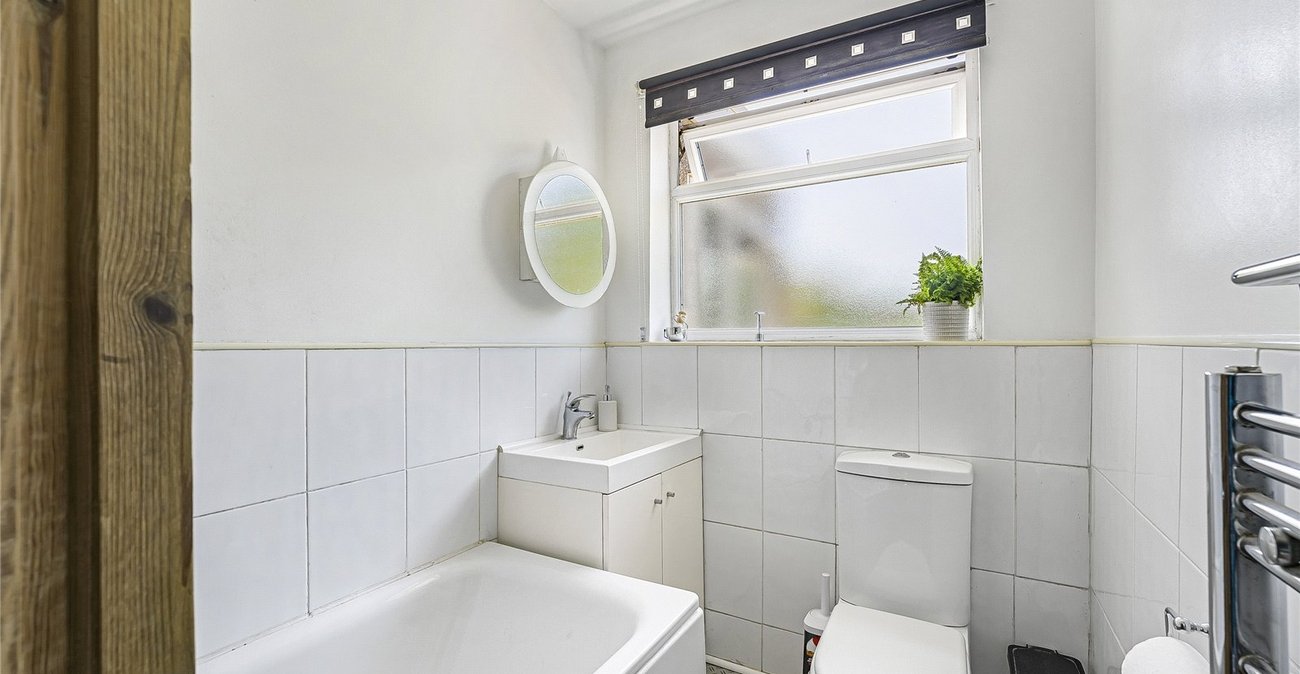 5 bedroom house for sale in Welling | Robinson Jackson