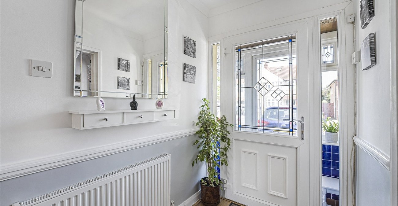 5 bedroom house for sale in Welling | Robinson Jackson