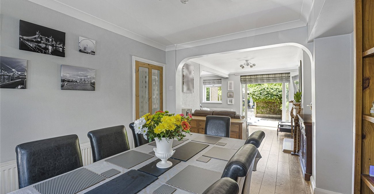 5 bedroom house for sale in Welling | Robinson Jackson