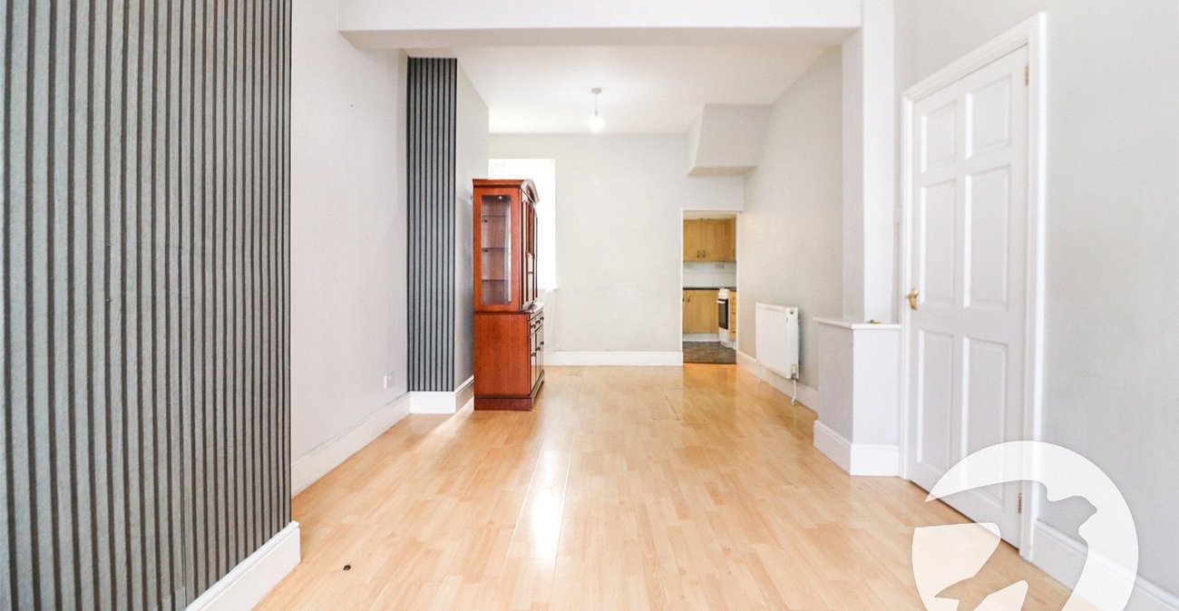 3 bedroom house for sale in Erith | Robinson Jackson