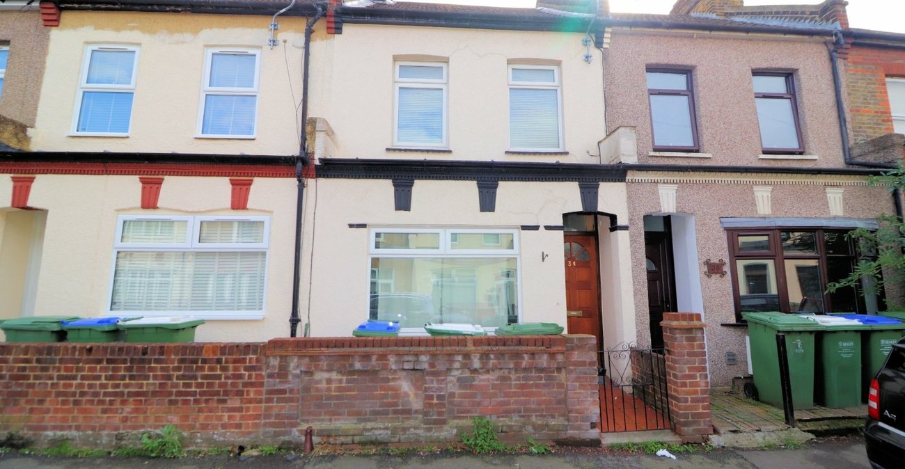 3 bedroom house for sale in Northumberland Heath | Robinson Jackson