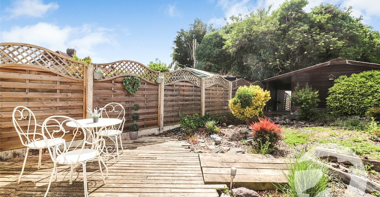 2 bedroom house for sale in Northumberland Heath | Robinson Jackson