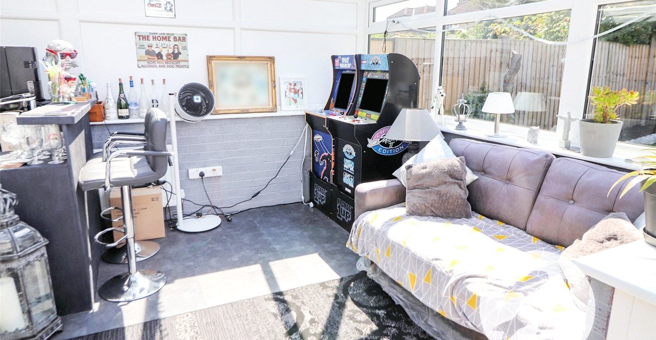 5 bedroom house for sale in Northumberland Heath | Robinson Jackson