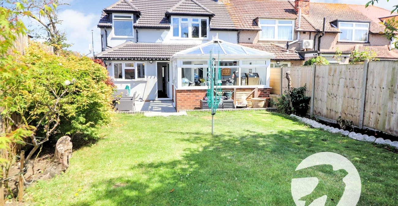 5 bedroom house for sale in Northumberland Heath | Robinson Jackson