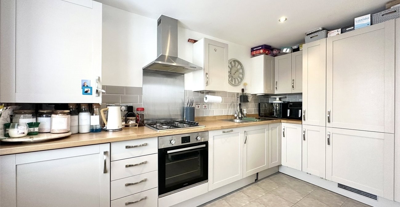 3 bedroom house for sale in Greenhithe | Robinson Jackson