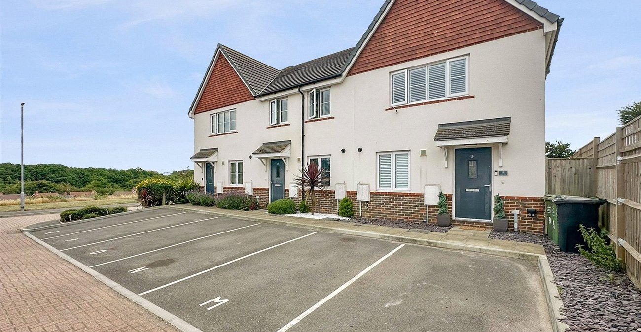 3 bedroom house for sale in Greenhithe | Robinson Jackson