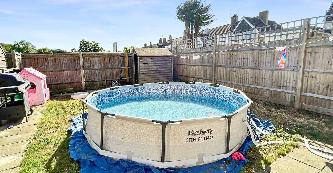 3 bedroom house for sale in Greenhithe | Robinson Jackson