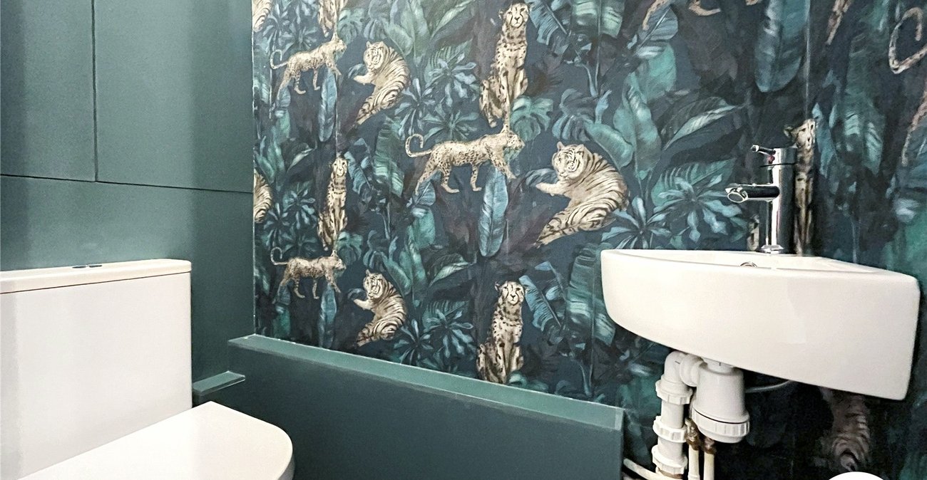 3 bedroom house for sale in Rochester | Robinson Michael & Jackson