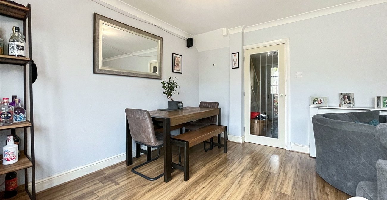 3 bedroom house for sale in Rochester | Robinson Michael & Jackson