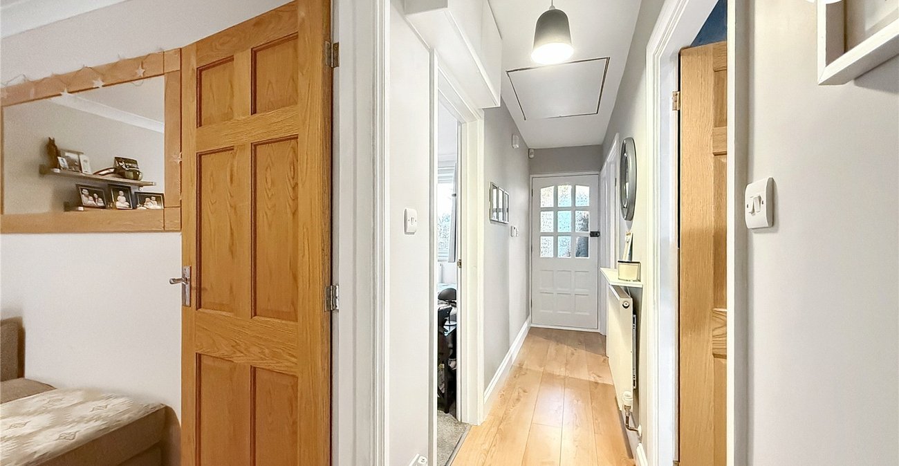 3 bedroom bungalow for sale in Hextable | Robinson Jackson