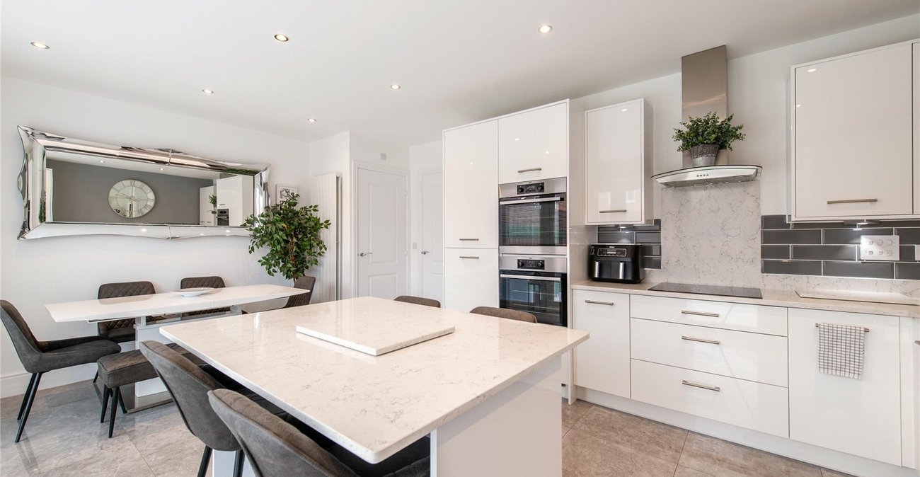 3 bedroom house for sale in Rochester | Robinson Michael & Jackson