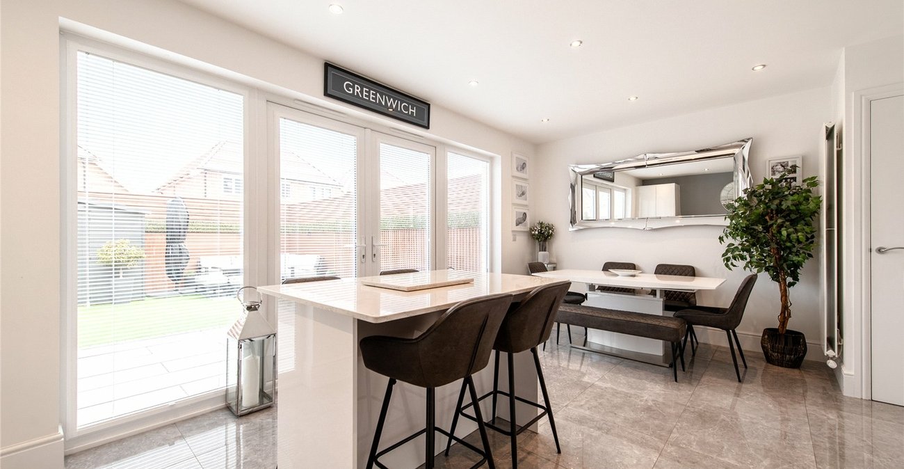 3 bedroom house for sale in Rochester | Robinson Michael & Jackson