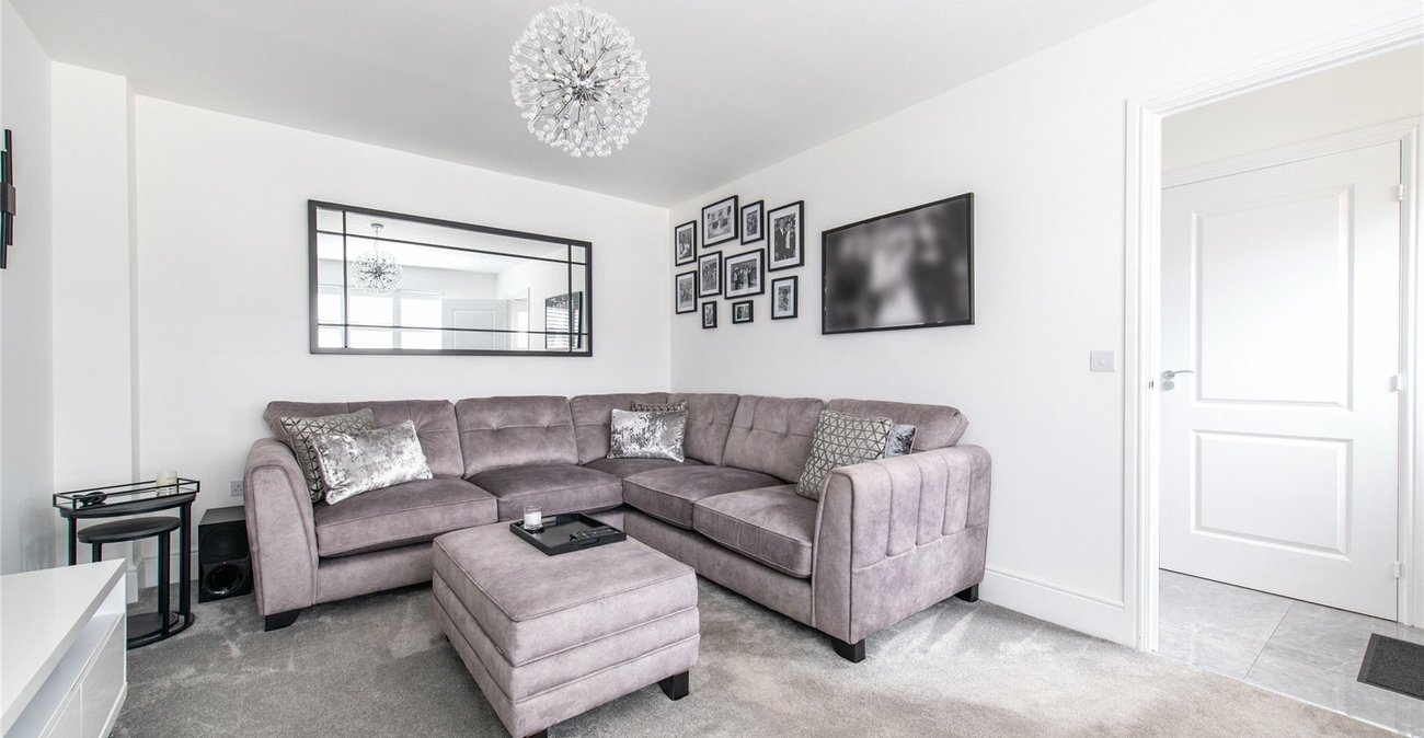 3 bedroom house for sale in Rochester | Robinson Michael & Jackson